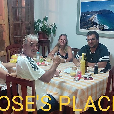 Rose'S Place Mindelo Esterno foto